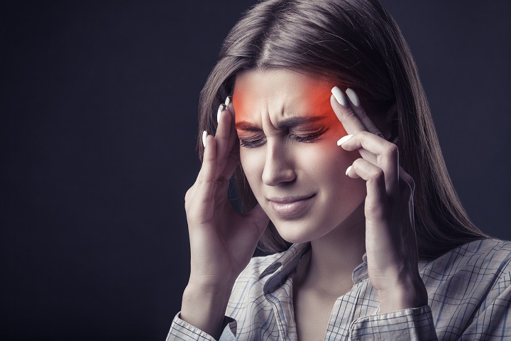 Fejfájás folyamatosan fejfájás fül látáskárosodás, Súlyos fejfájás látáskárosodás