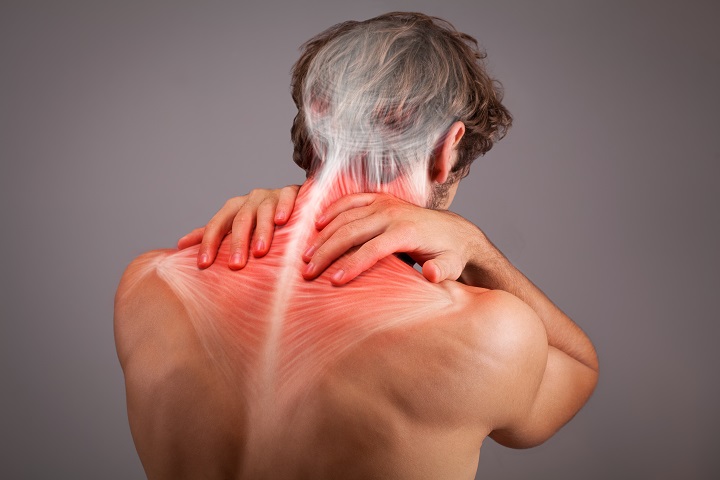 sajgó fájdalom a hátban a lapockák területén osteoarthritis betegség kezelése